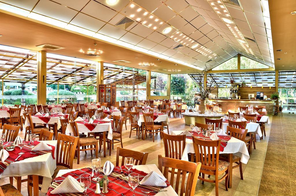 Les Magnolias Hotel Primorsko Exteriör bild
